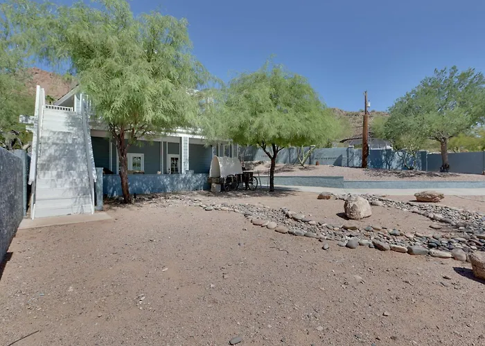 Desert-view W/ Large Loft In Apache Junction!